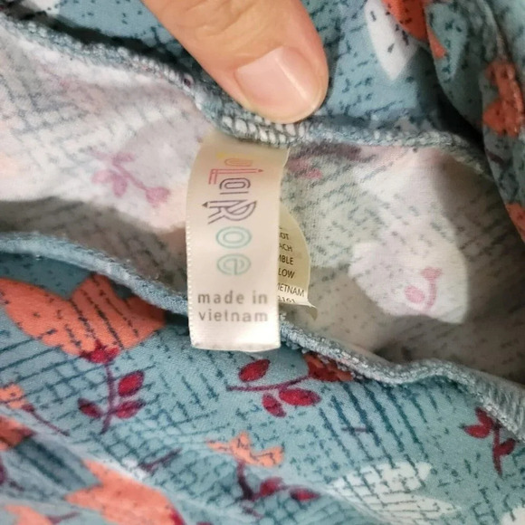 LuLaRoe Legging TC Tall & Curvy Blue Pink Floral NWOT - Picture 4 of 5
